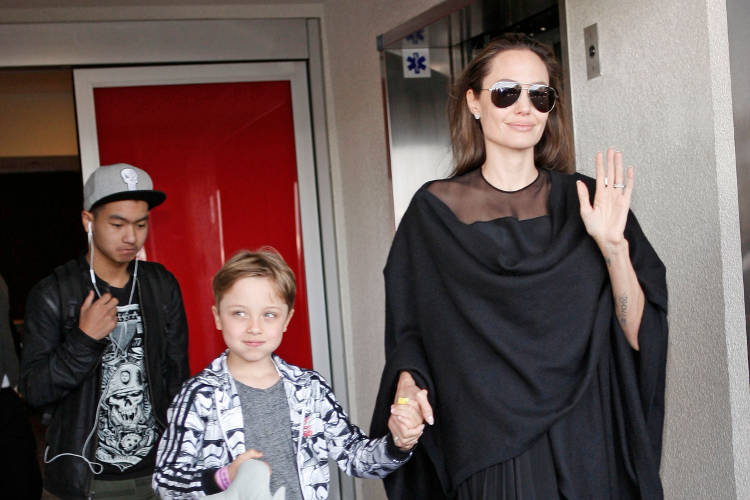 Angelina Jolie Arrives in Los Angeles After a Trip To New York With Maddox and Knox