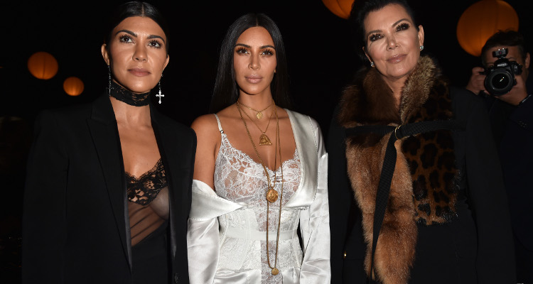 Kim Kardashian Held at Gun Point
