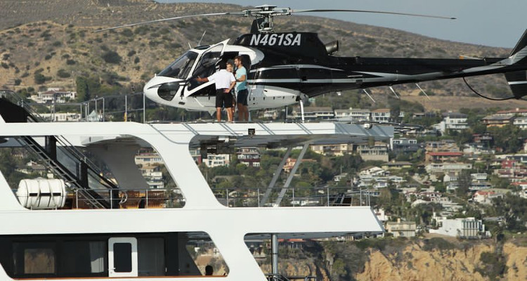 Danielle Went on a Helicopter Date Ride With Nick Viall