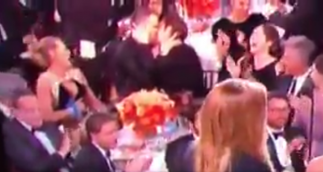 Ryan Reynolds and Andrew Garfield Kissing Video Screenshot