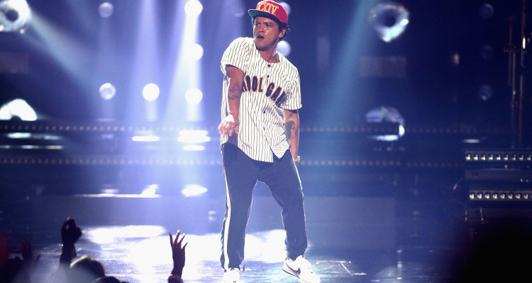 Bruno Mars BET Awards 2017 Performance