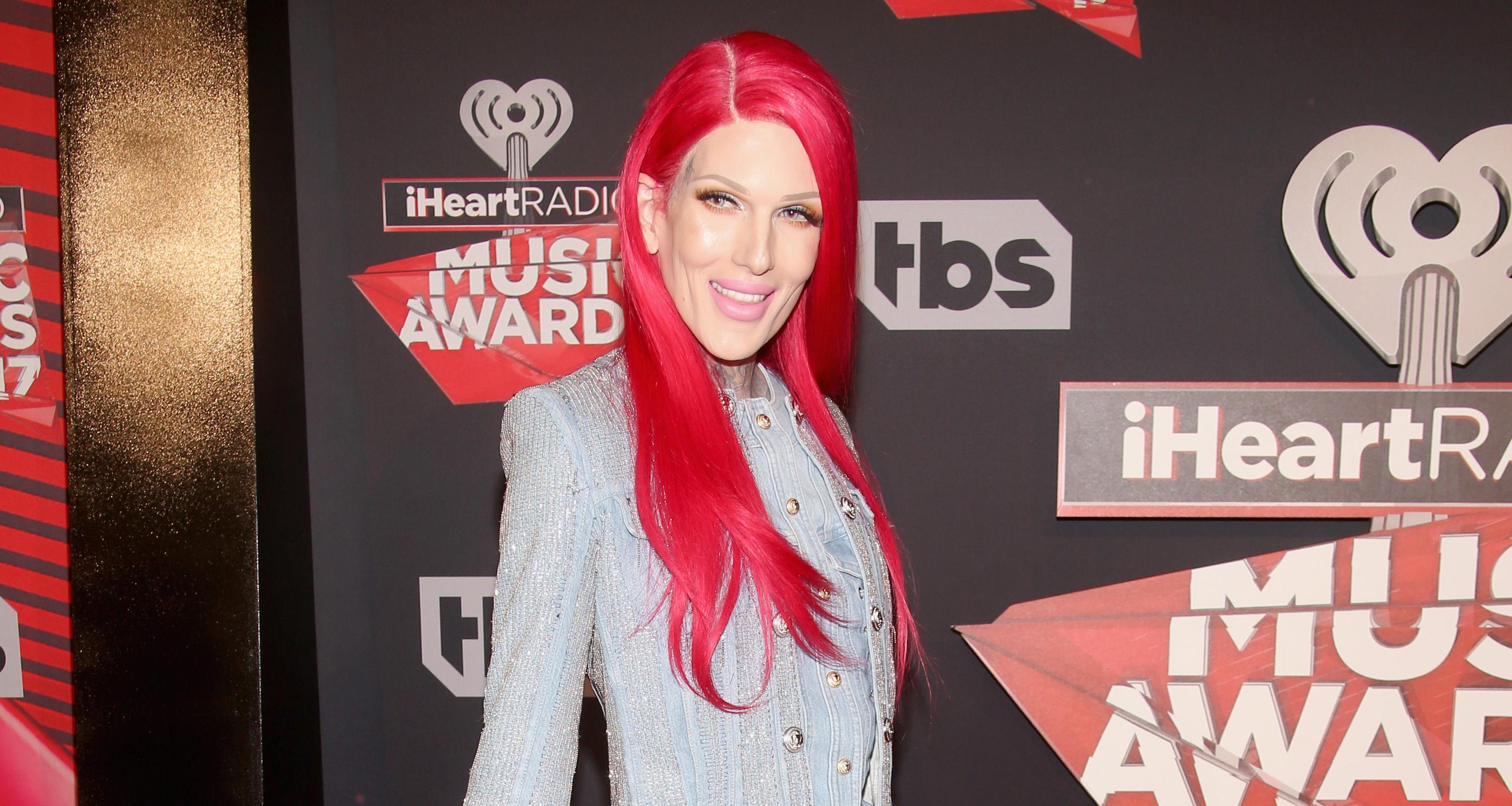 iHeartRadio Music Awards - Red Carpet Arrivals