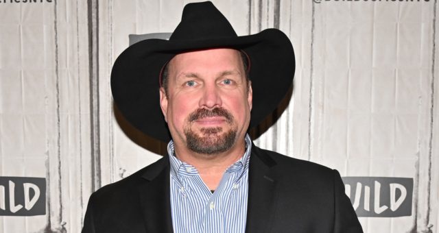 Garth Brooks Net Worth 2019: How Rich Is the Country Megastar?