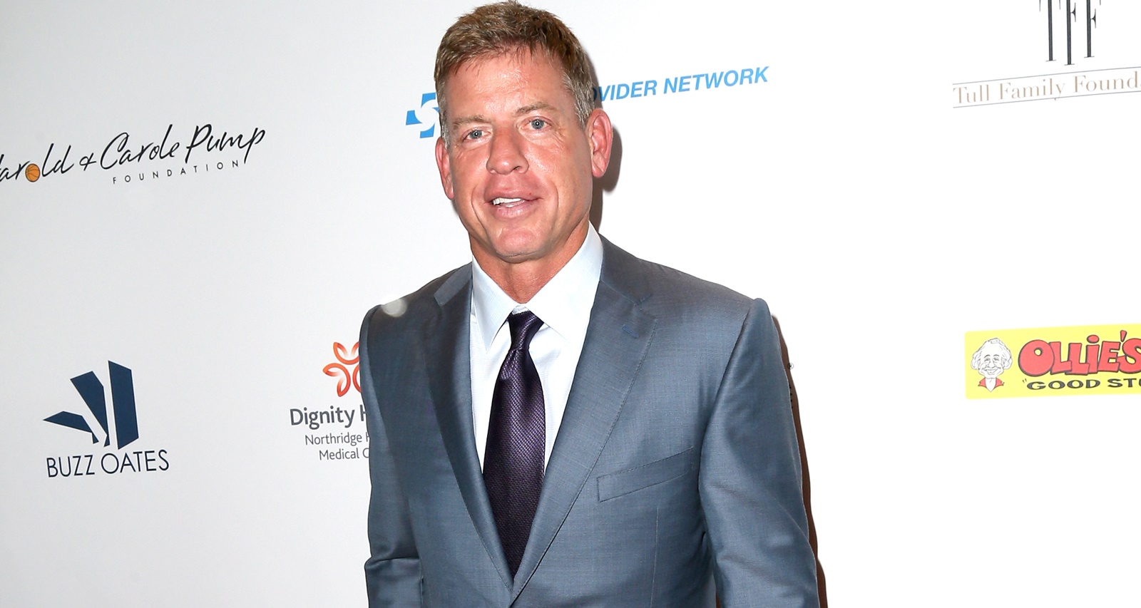 Troy Aikman’s Wife: Catherine Person Wiki, Age, Ex Husband, Kids & Facts To Know