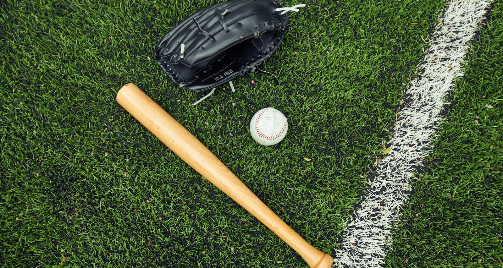 Meet Los Angeles Dodgers 2B Gavin Lux’s Girlfriend, Molly O’Boyle