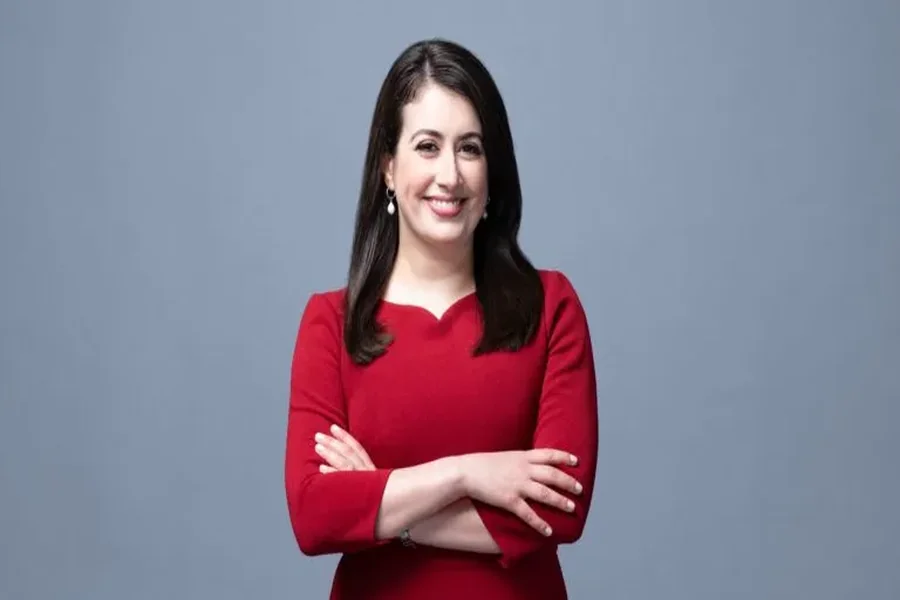 Ali Rogin Wiki