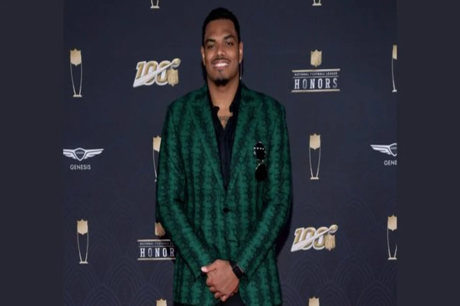 Emily Kucharczyk Wiki – Facts about Ronnie Stanley’s Fiancée