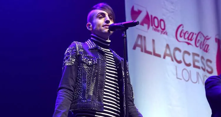 Mitch Grassi Wiki – Is Mitch Grassi Gay? Is He Transgender?
