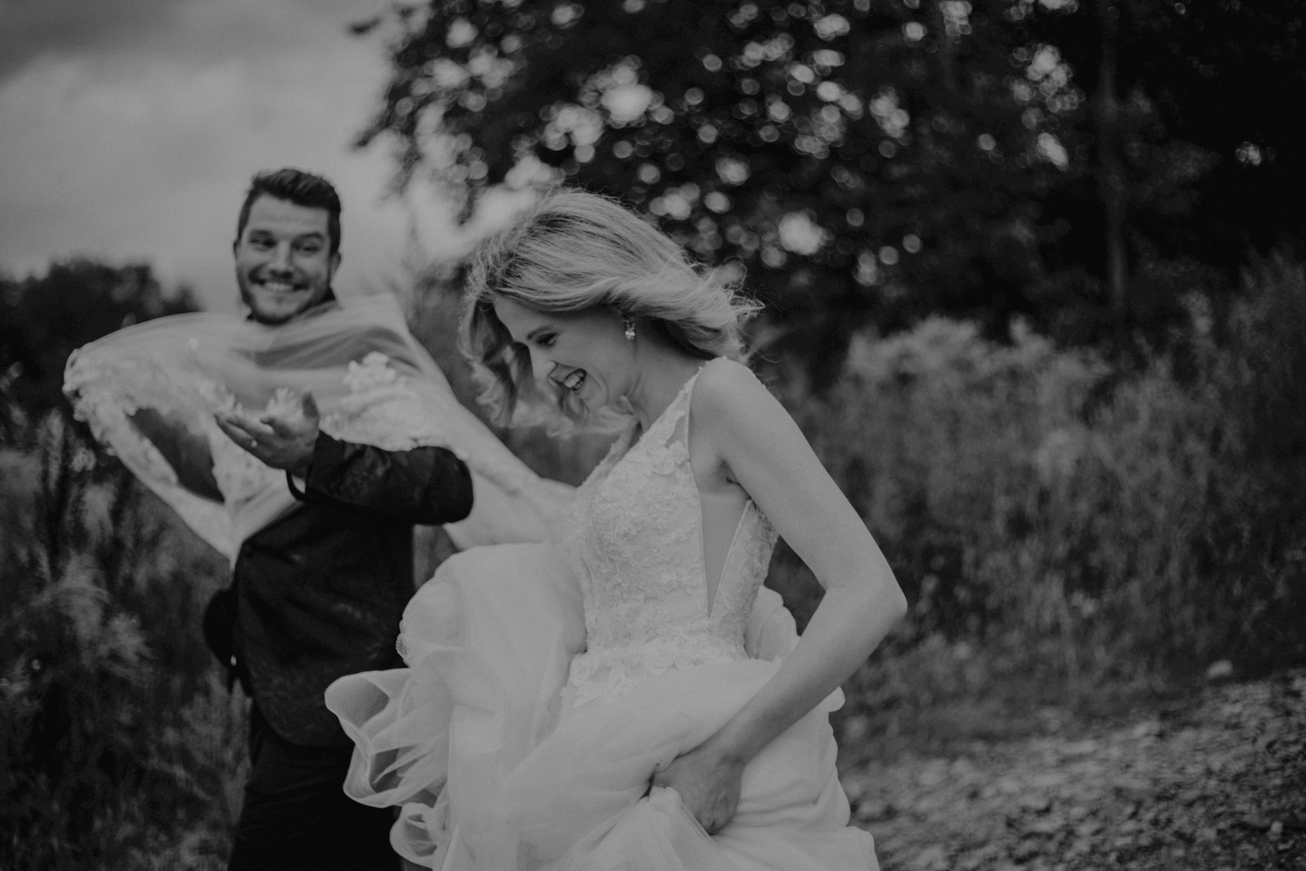 Luke Bryan Wife Caroline Boyer 5 Things Fans Miss